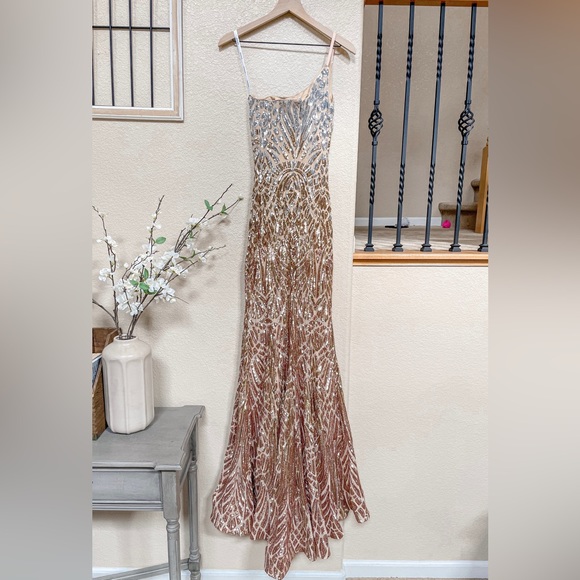 Jovani 06469SC Ombre Sequin Trumpet Prom Dress Silver/Cafe In Size 4 - Picture 4 of 16